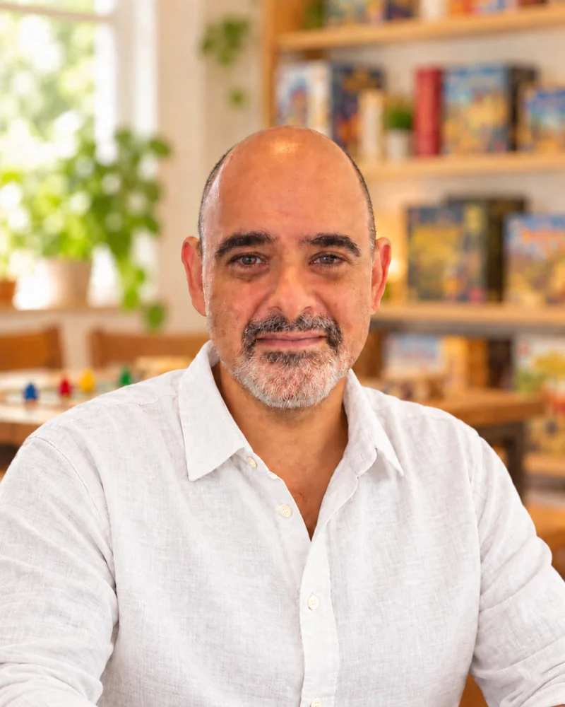 שחף חיימוביץ׳, מנחה סדנאות משחקים מחוץ לקופסה